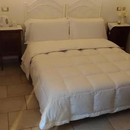 Bed & Breakfast Dimora Palmieri 4*